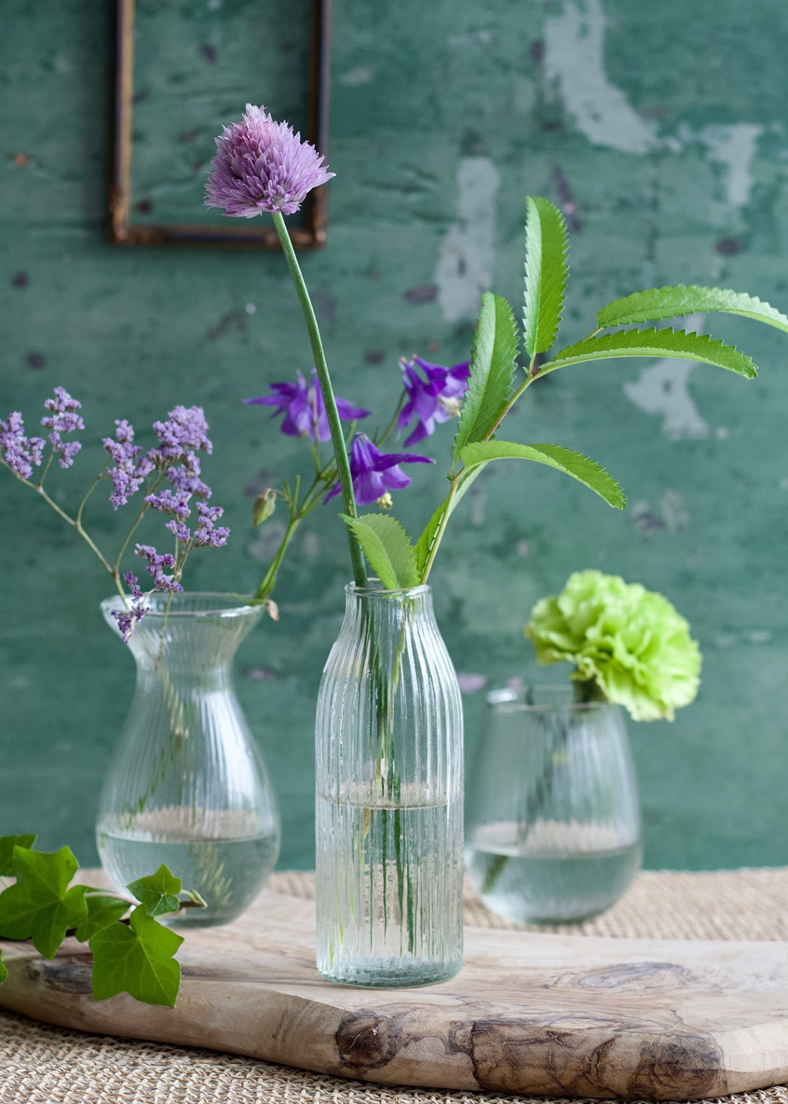 Ribbed glass vases - set of 5