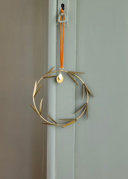 Brass wreath EW-5307br