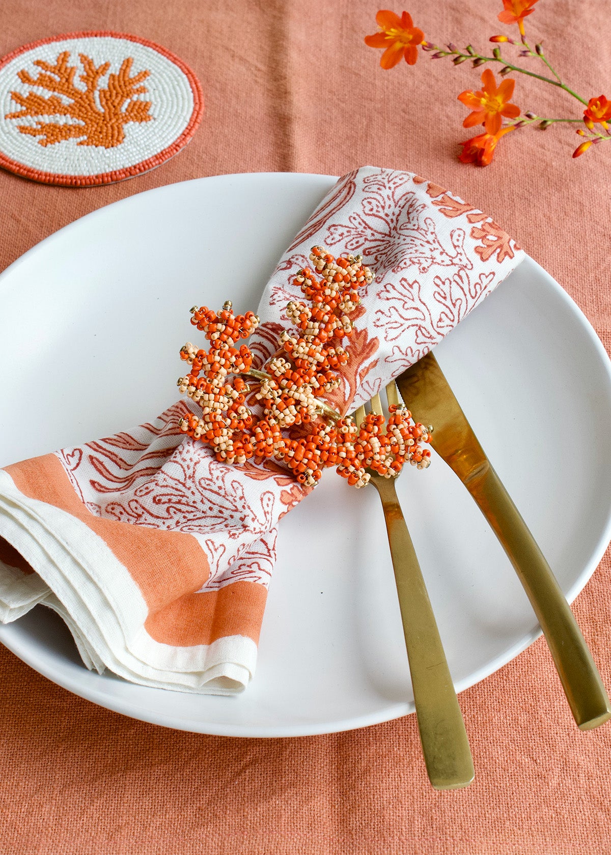 Coral Beaded Napkin Rings AKS009
