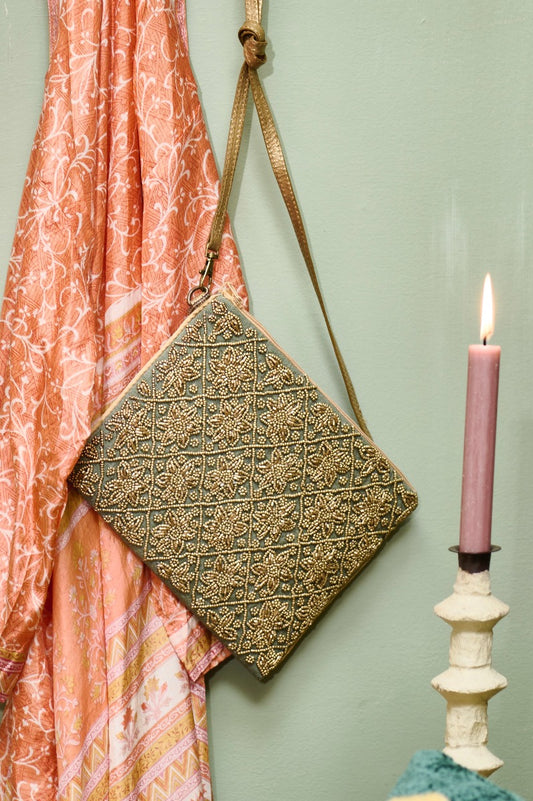 Linen fashion pouch CO27408